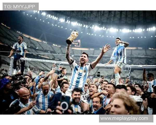 足球球王离世震动全球足坛传奇永载史册球迷心中不灭的记忆